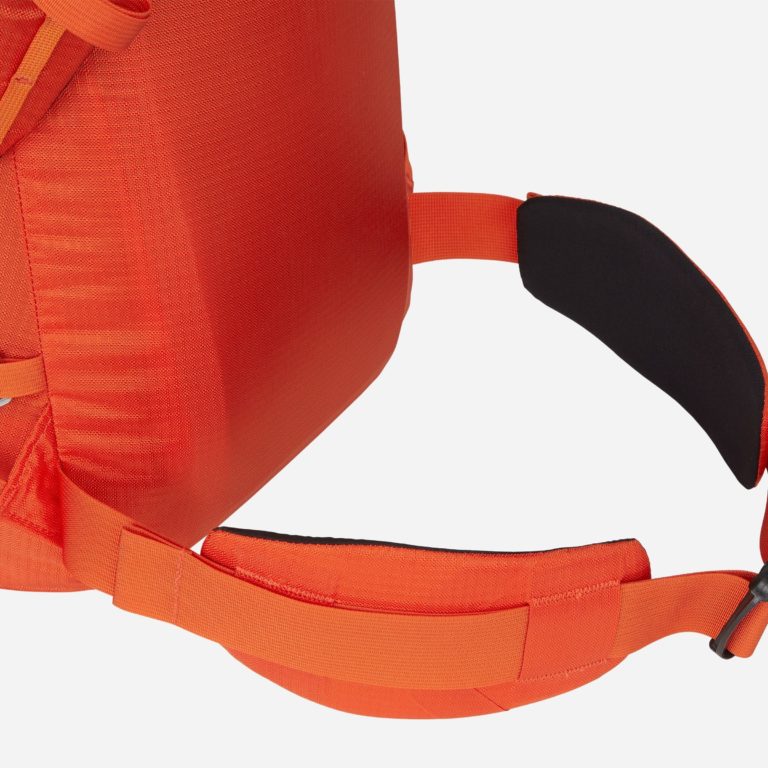 Mountain Equipment Tupilak 30+