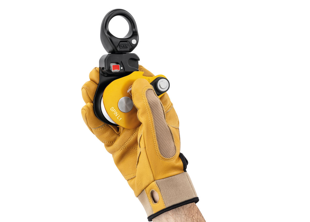 Petzl SPIN L1 rope installation at anchor