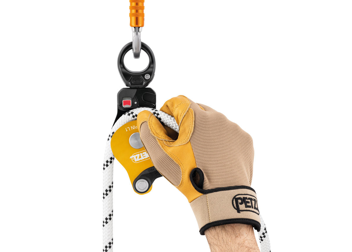 Petzl SPIN L1 red unlocked-side-plate indicator