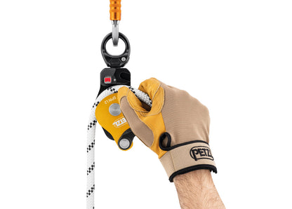 Petzl SPIN L2 red unlocked-side-plate indicator