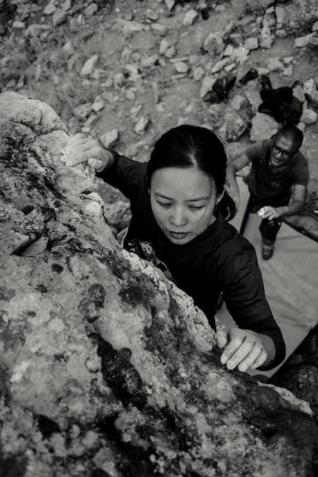 Black Hole bouldering sector in Suru Valley — photograph from the original guidebook